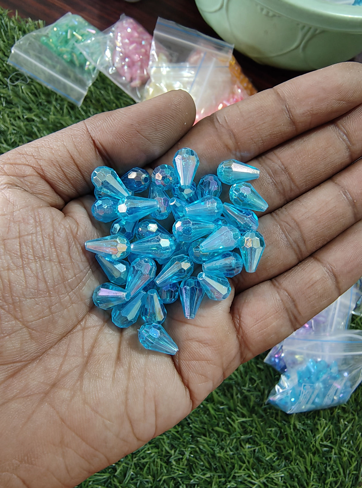 Acrylic transparent drop crystal beads (AB2030)