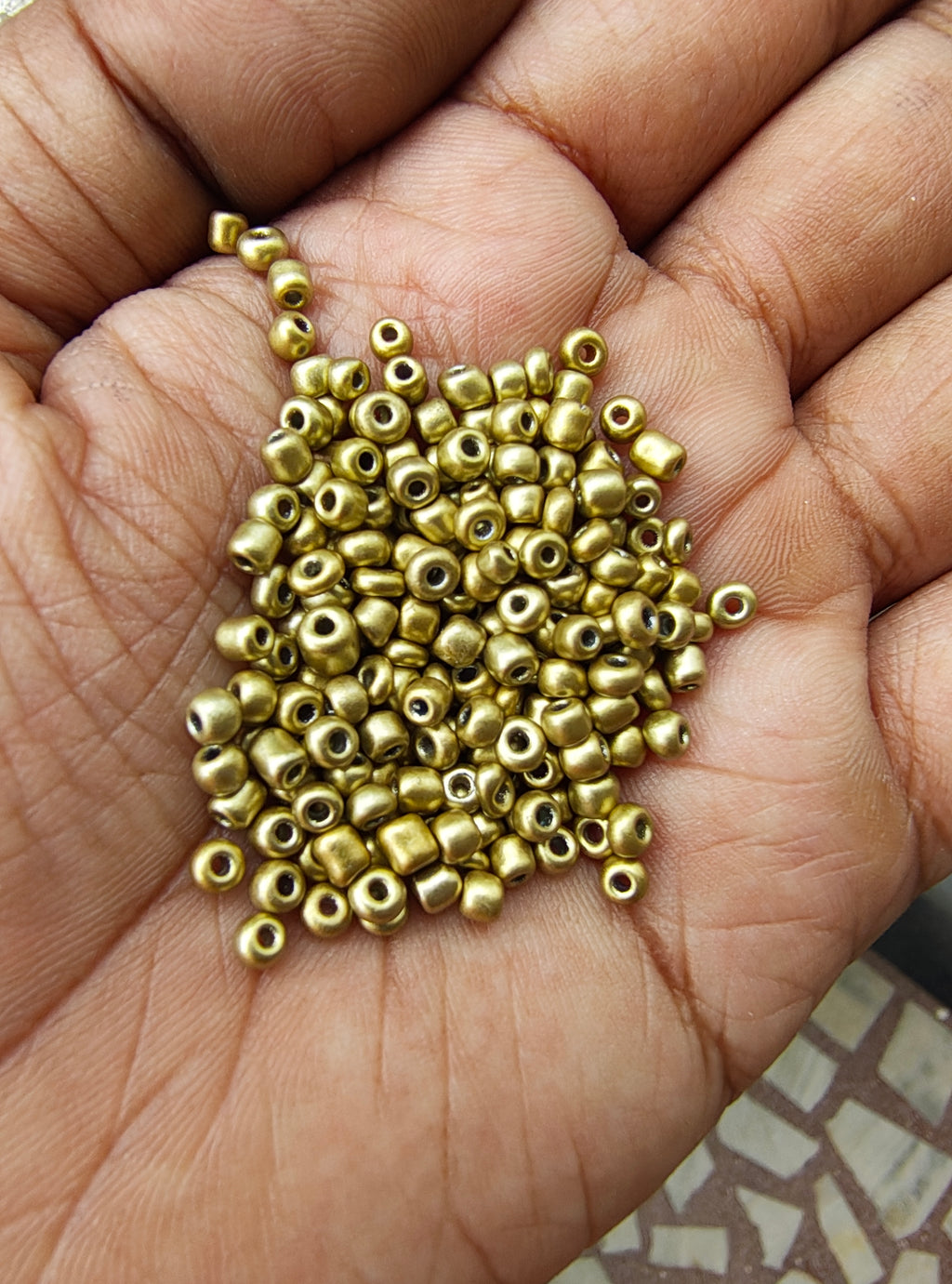 3mm seed beads golden/silver