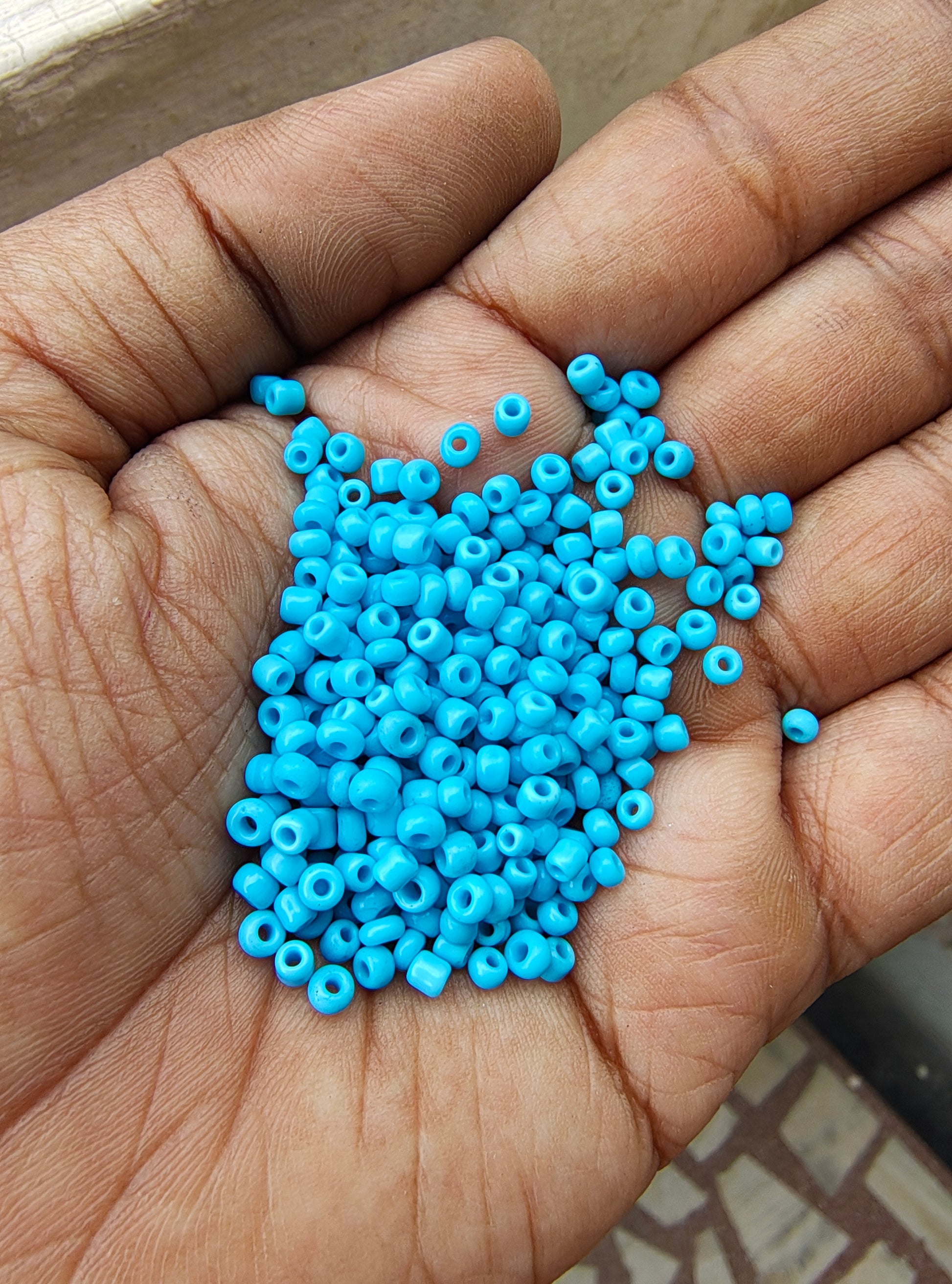 Avg quality 3mm seedbeads