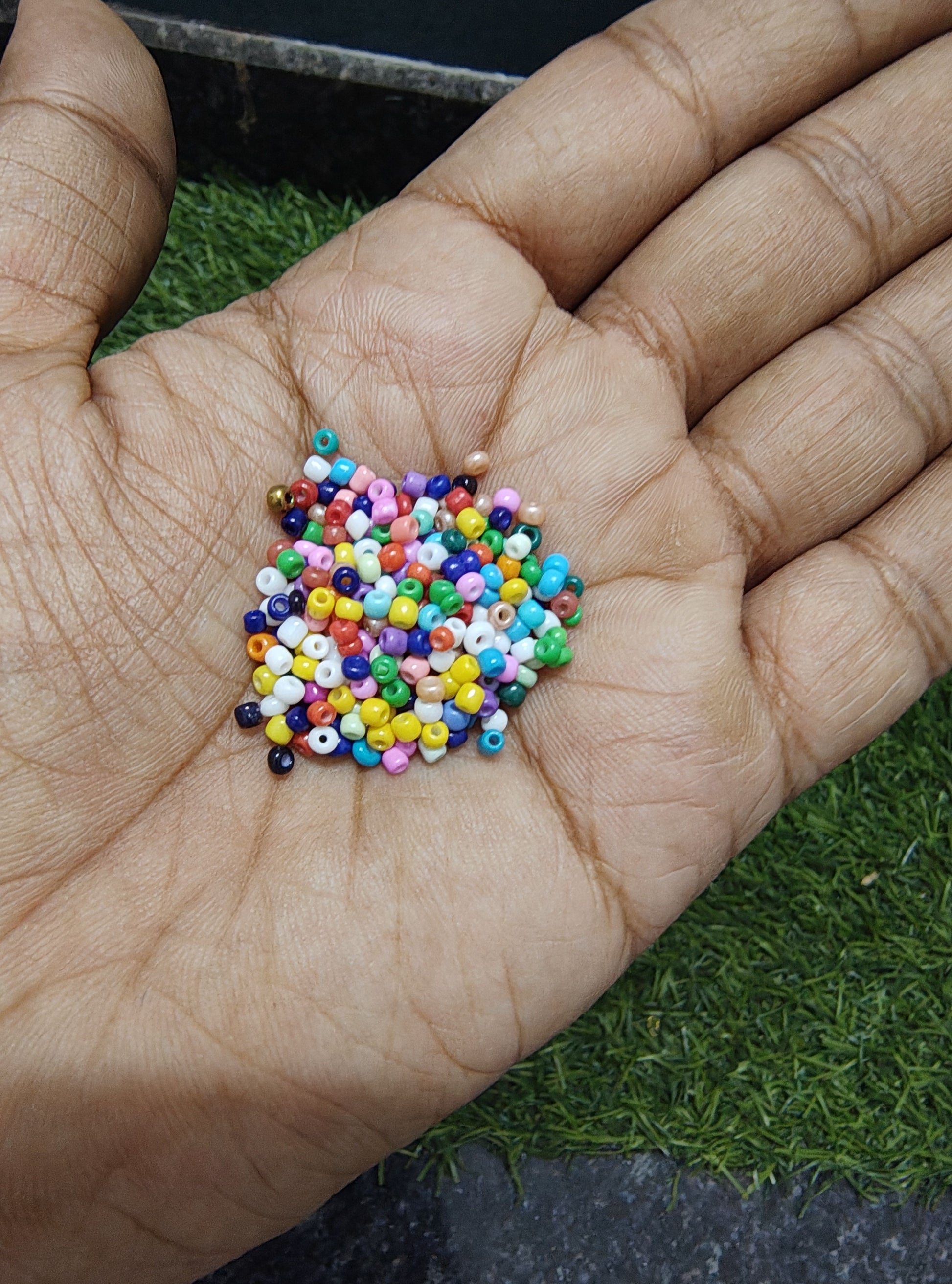 Multicolour seedbeads