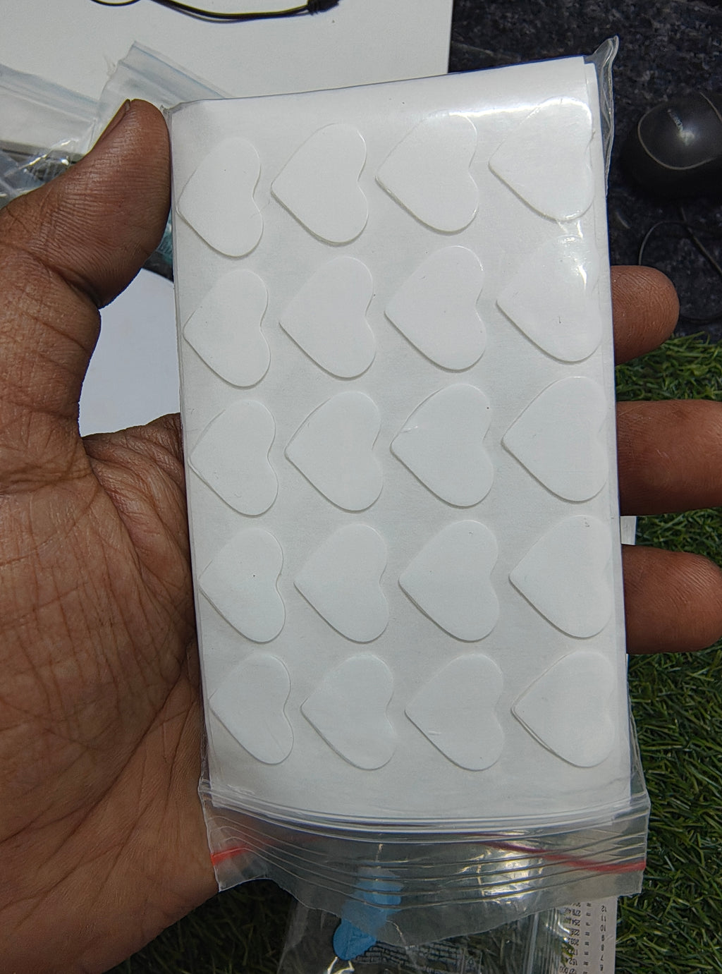 Heart shape colour phone cover hook