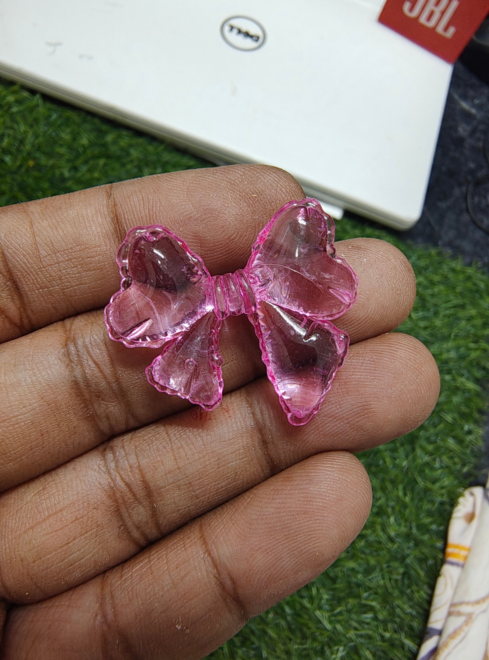 Acrylic bow beads mix colour 107
