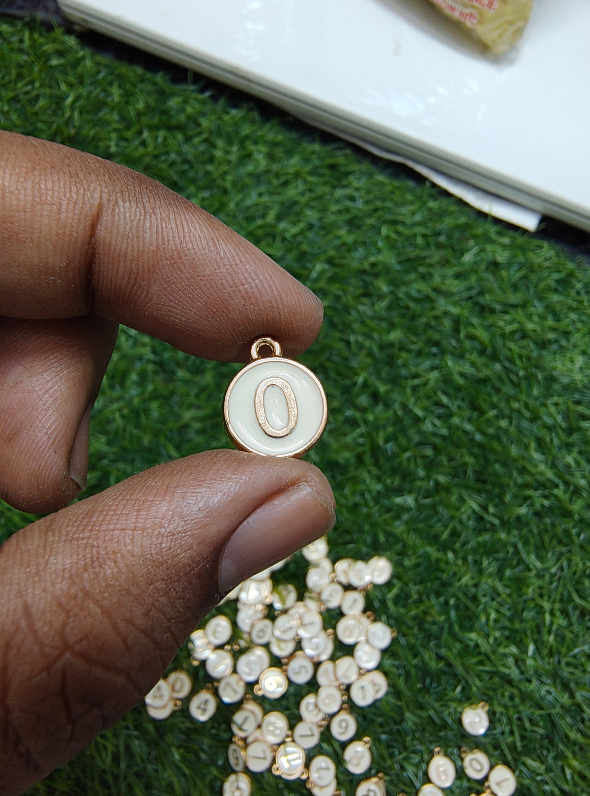 White Round number charm ( EC1005 )