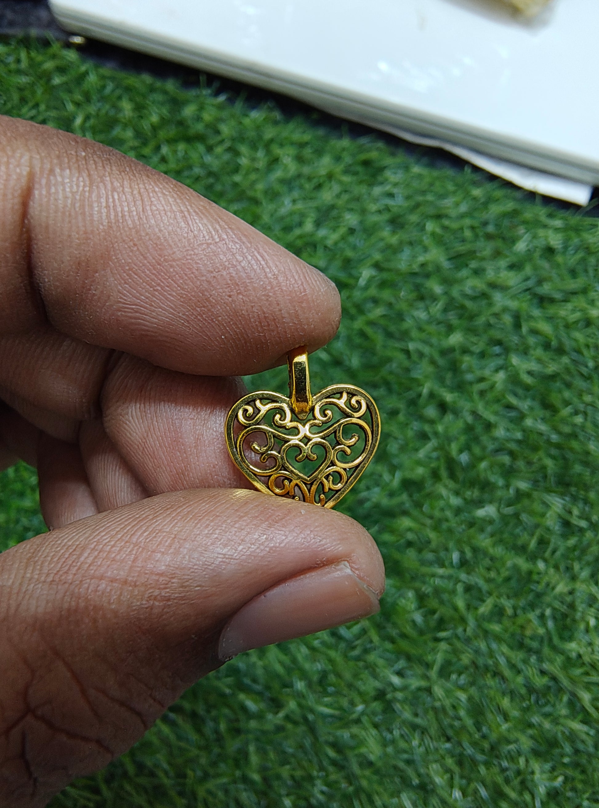 Heart metal charm