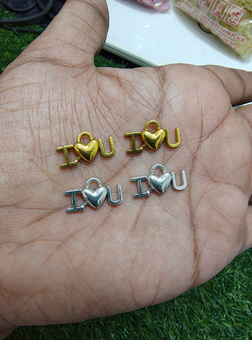 I love u metal charm