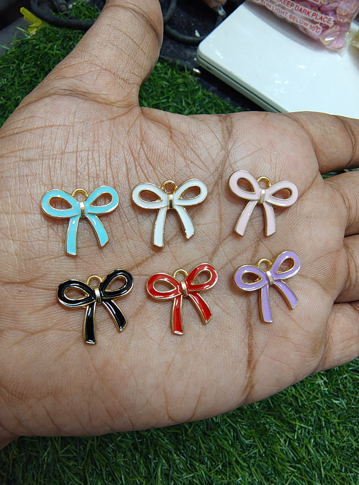 Bow enamal charm type 1 ( EC1041 )