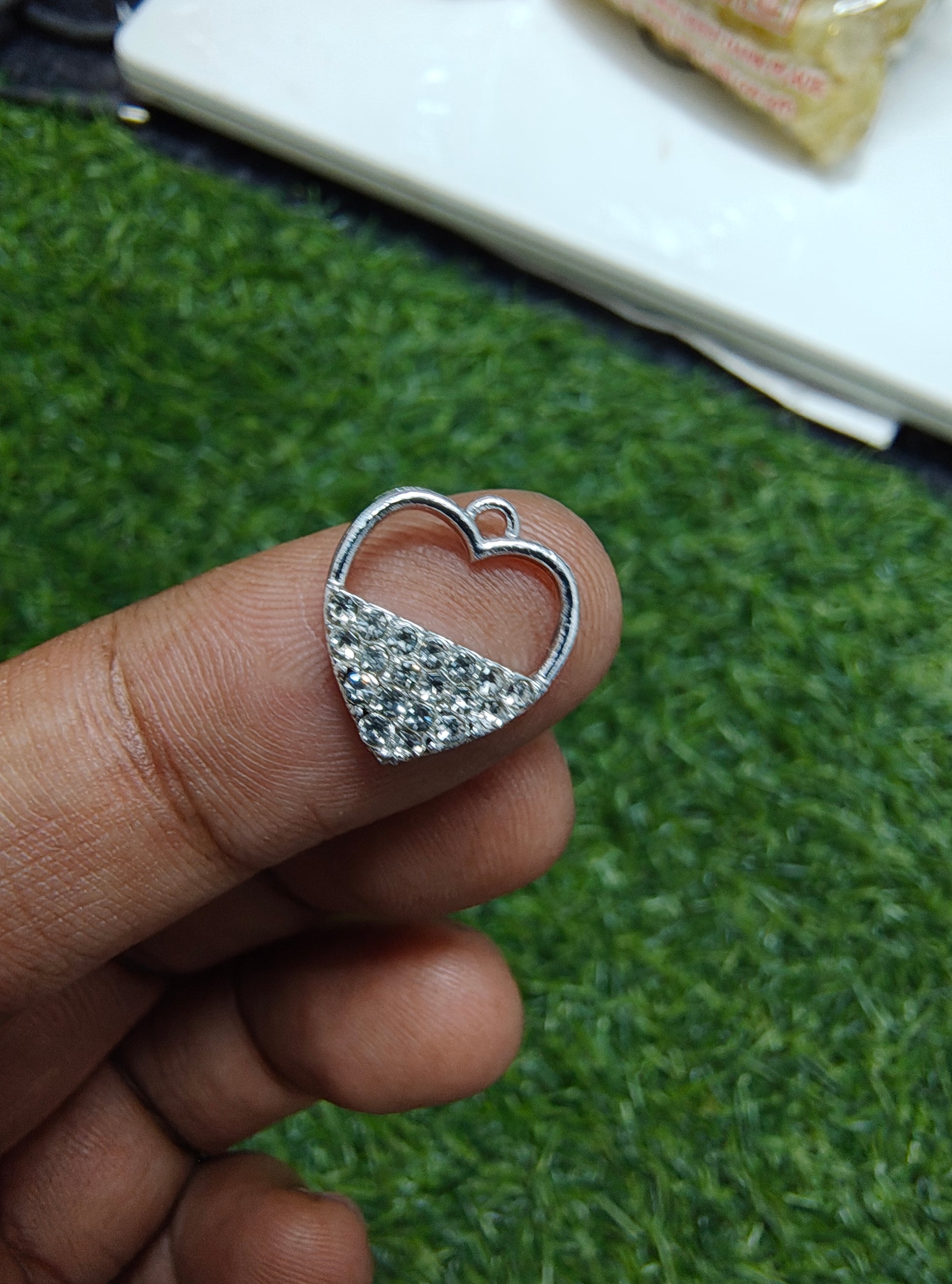 Half filll heart shape stone charm