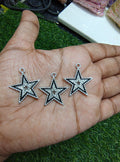 Big stone star with black outline ( PC2006 )