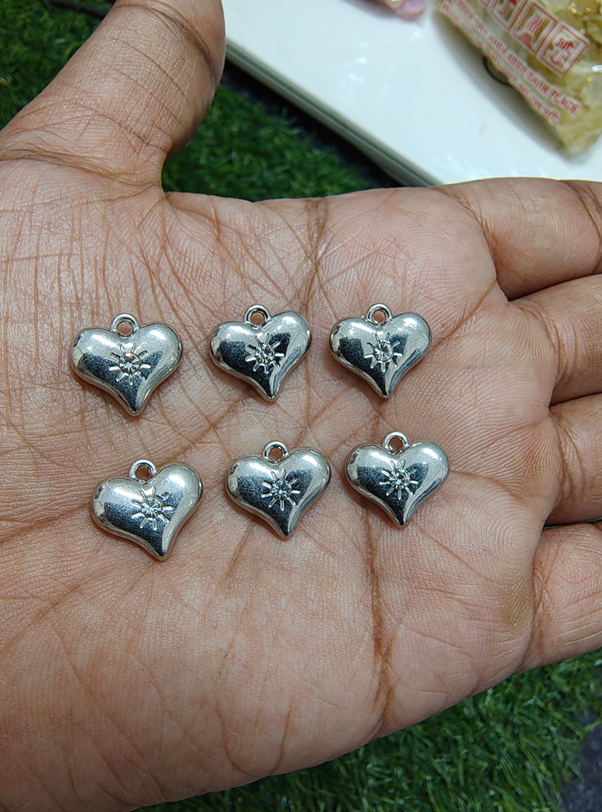Premium quality heart charm with stone