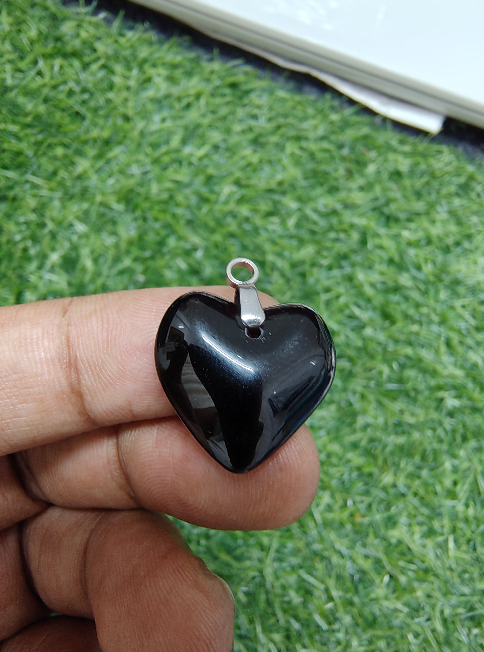 Glass heart pandent charm