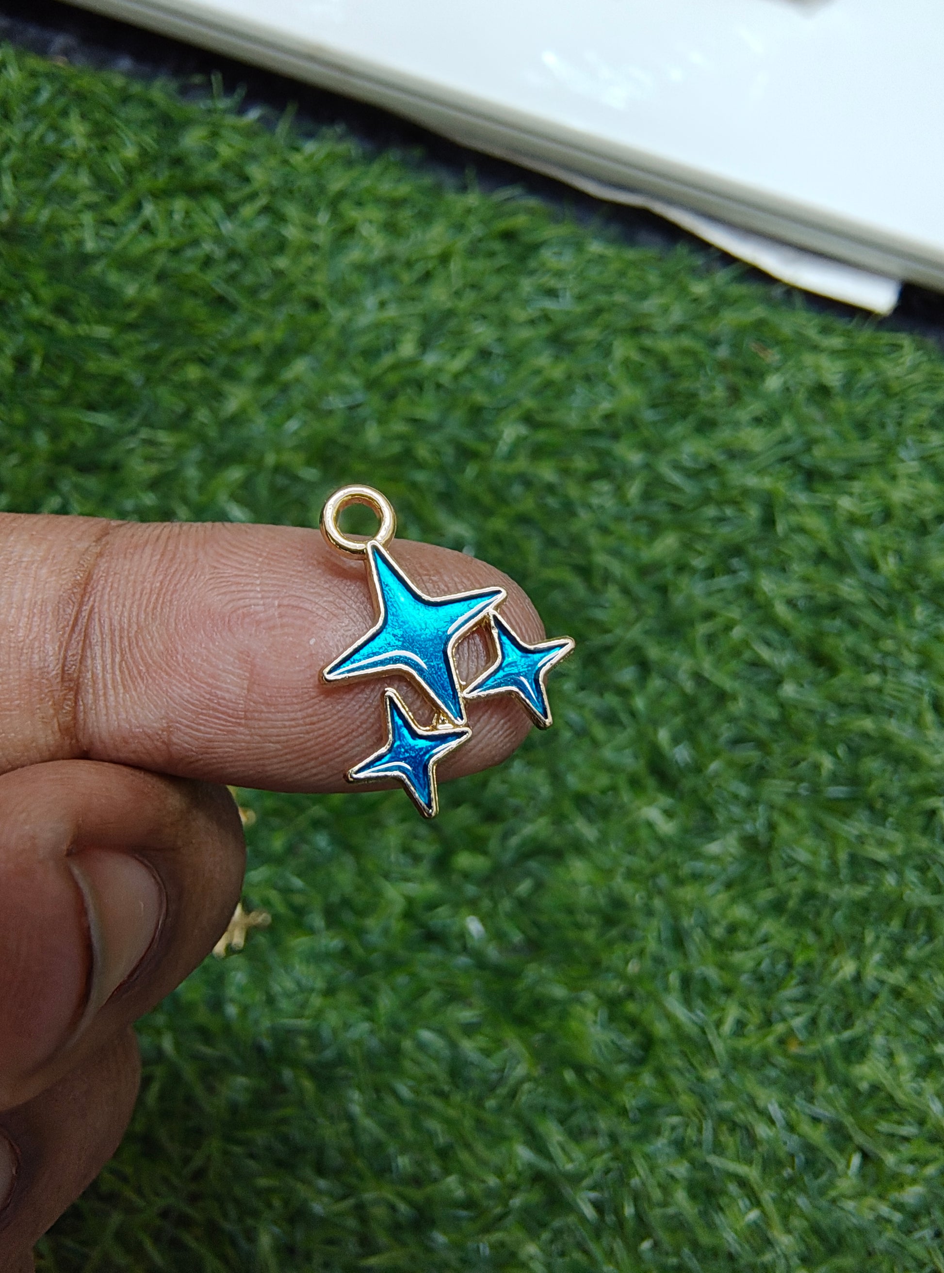Triple star enamal charm