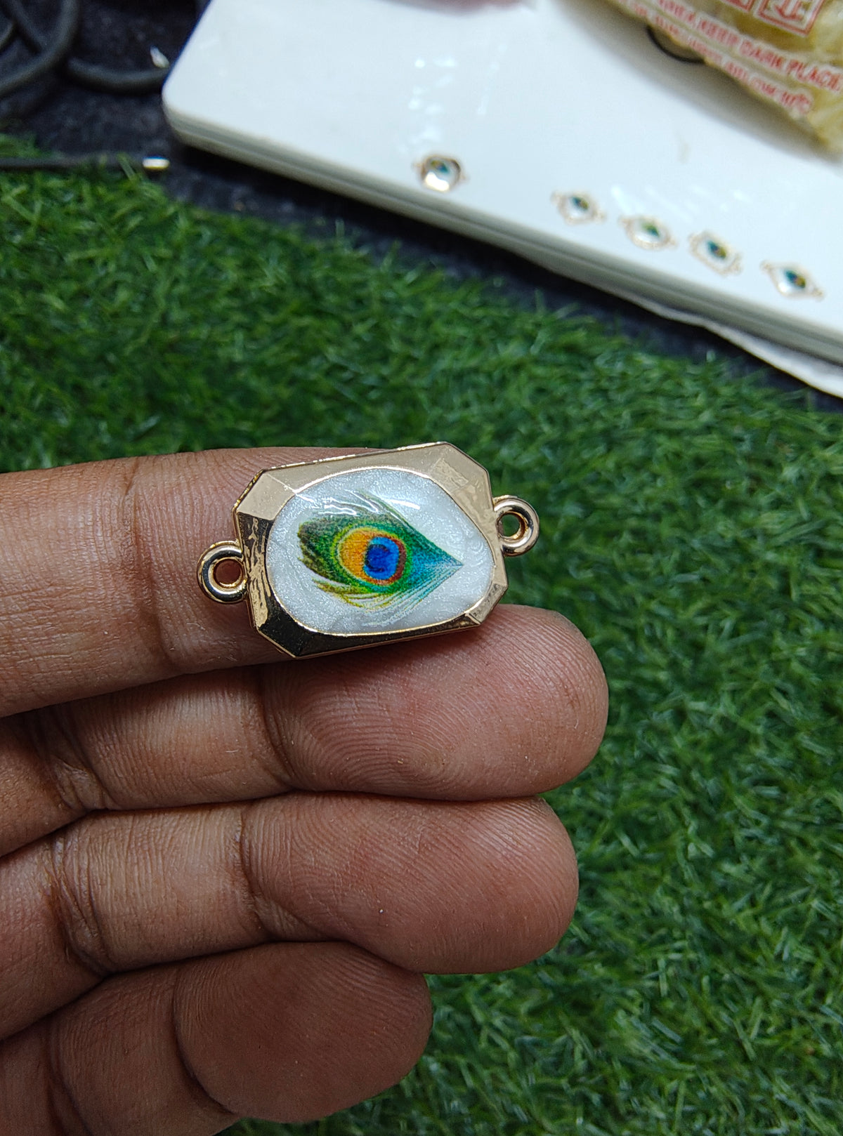 Morepankh rakhi charm (6-11) ( RC3032 )