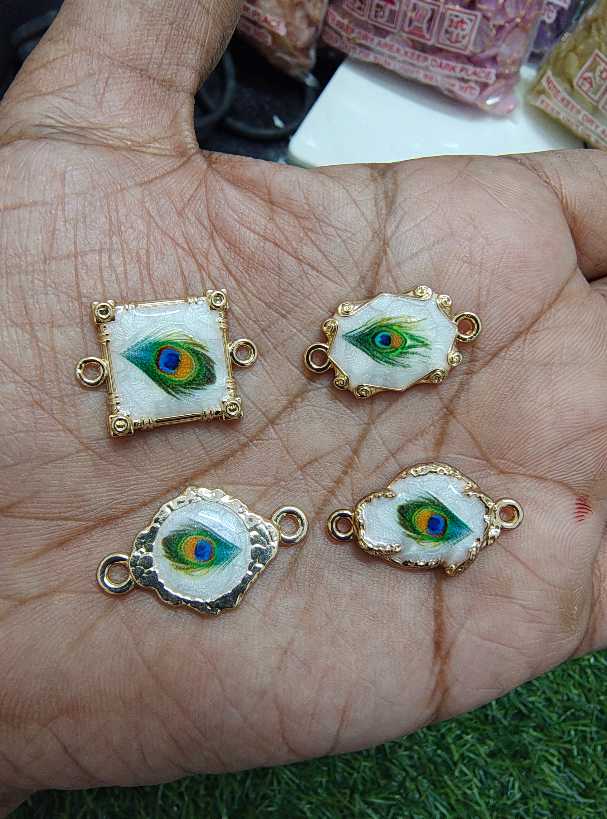 Morepankh rakhi charm (16-19)