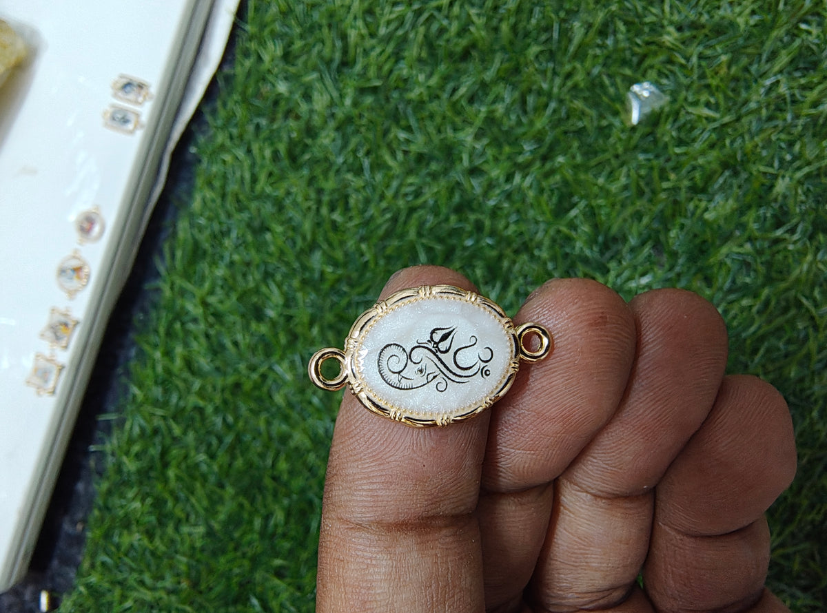 God rakhi charm ( RC3035 )
