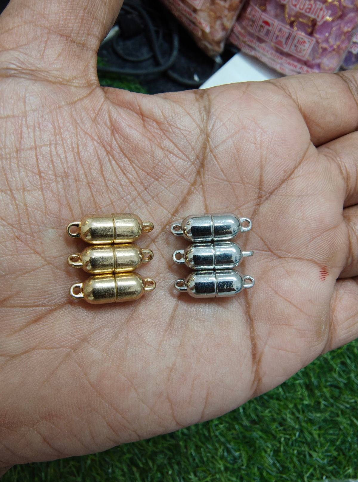 Long magnet charm ( 3DC1009 )