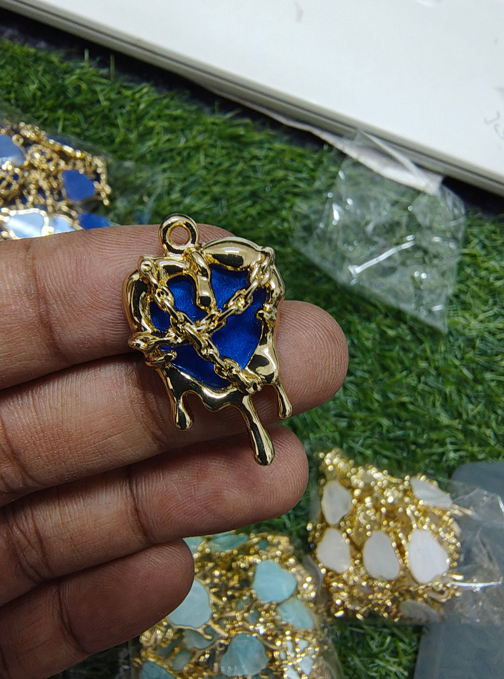 Antiturnish heart charm