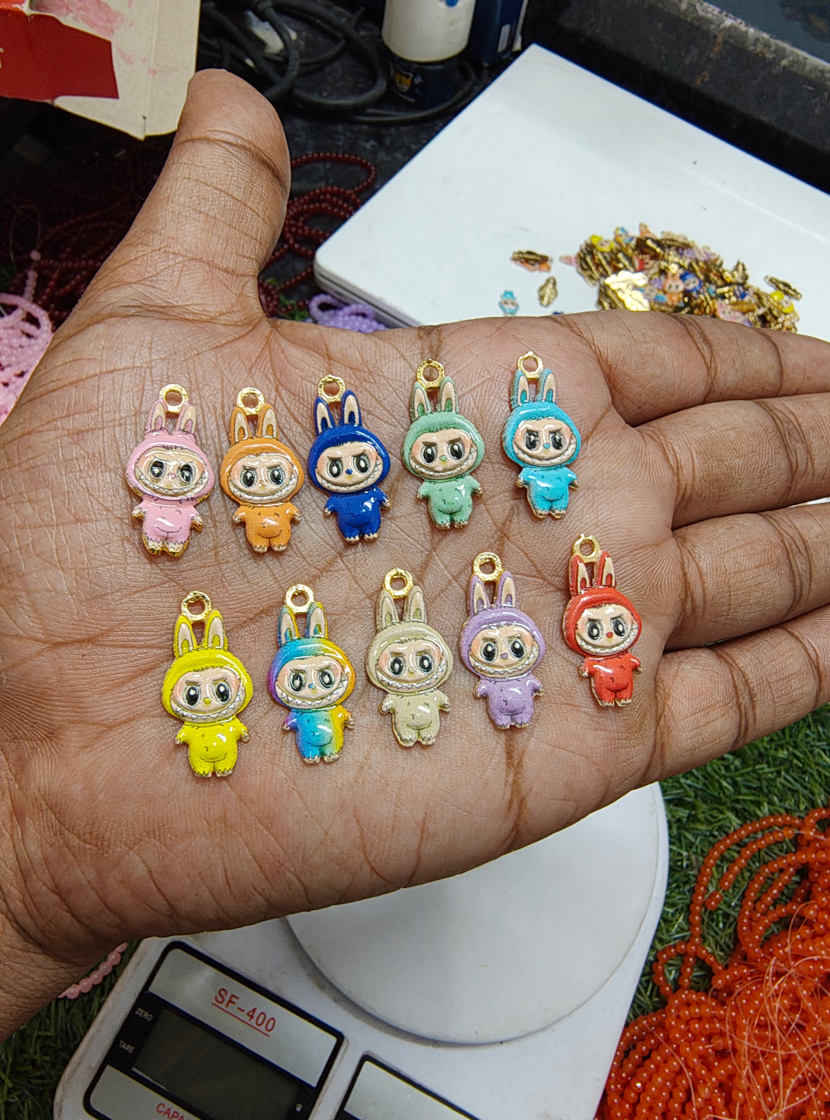 Mix labubu charms mix colour ( EC1079 )