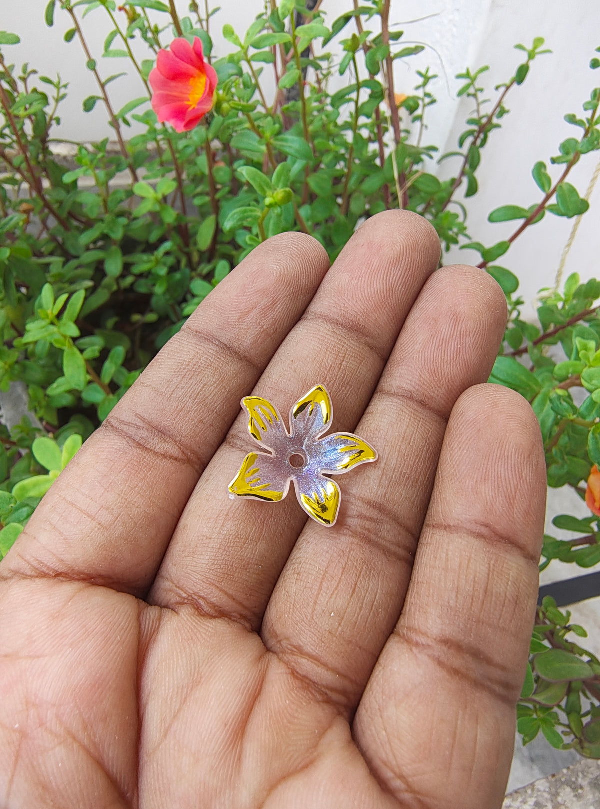 Mix colour sharp edge acrylic flower beads (AB2073)