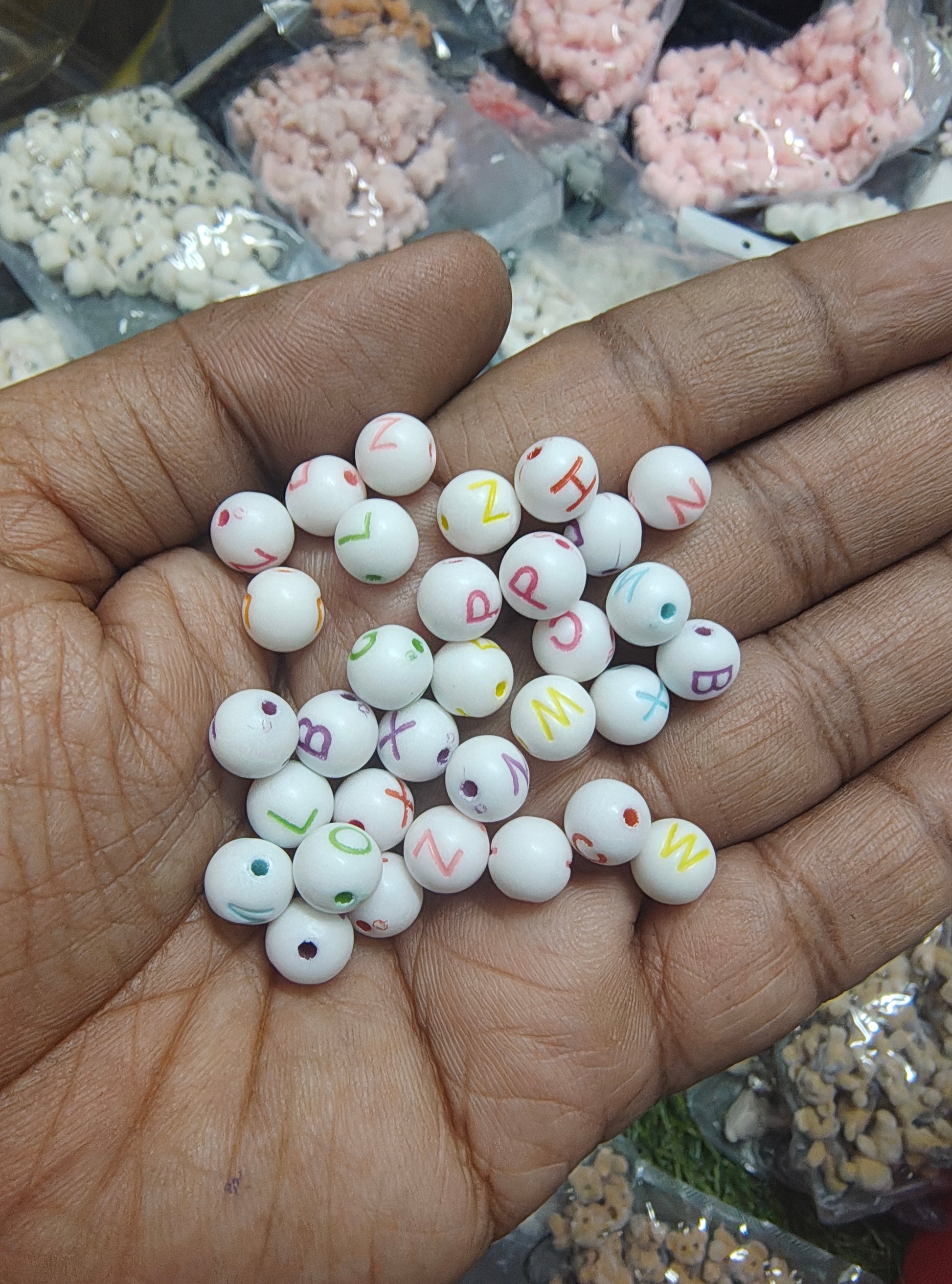 Round alphabet beads