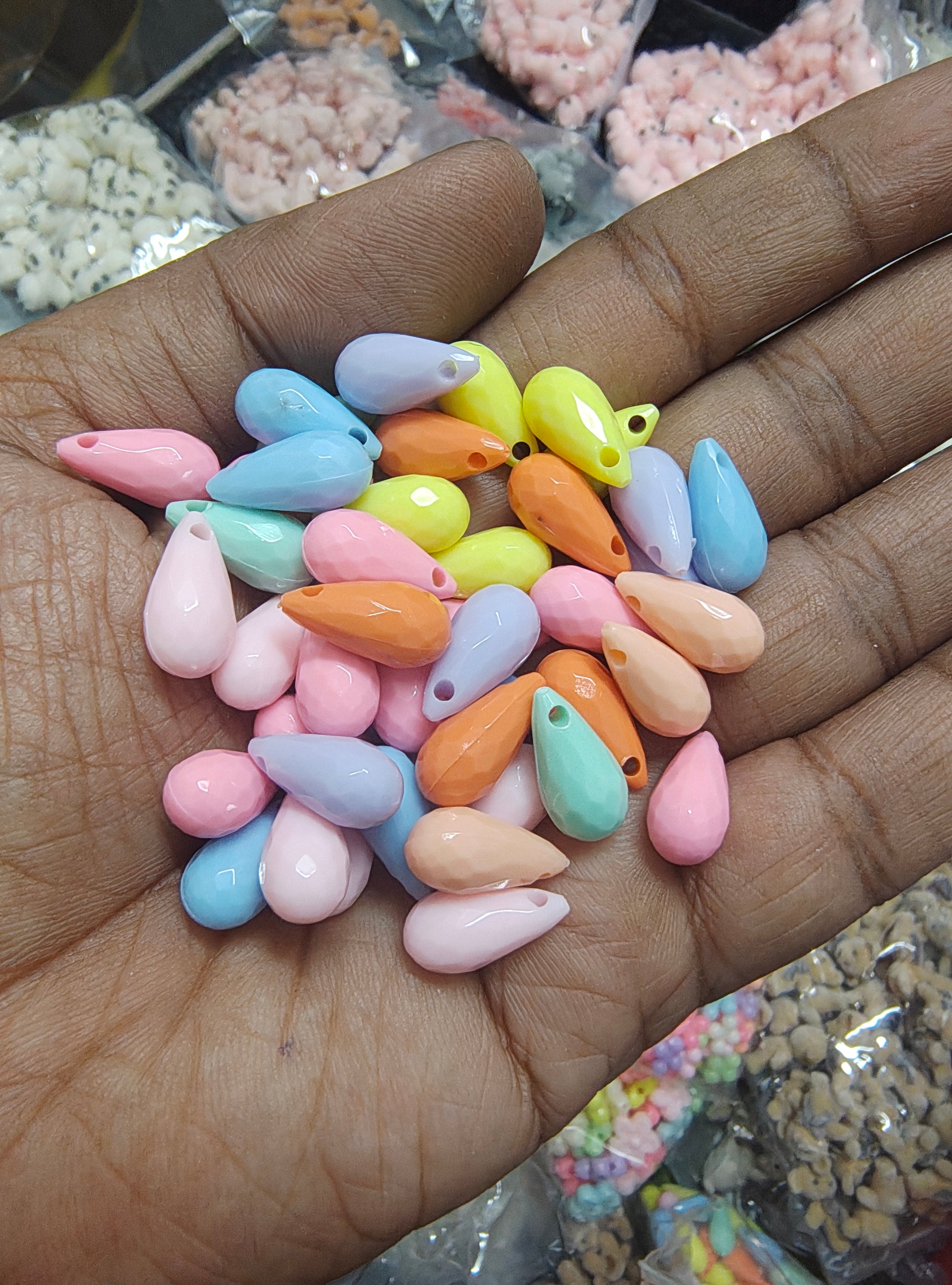 Pastel drop beads