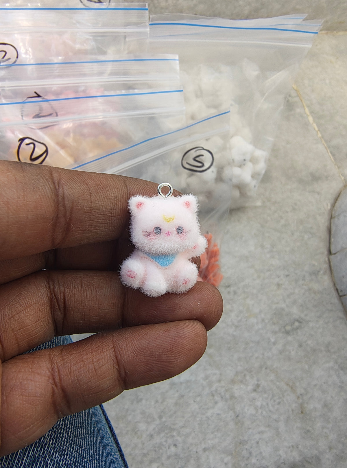 Kitty fur charm ( 3DC1018 )