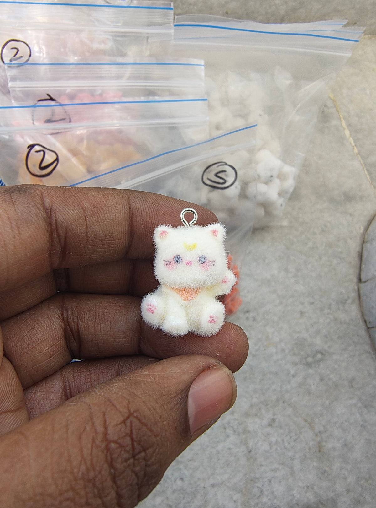 Kitty fur charm ( 3DC1018 )