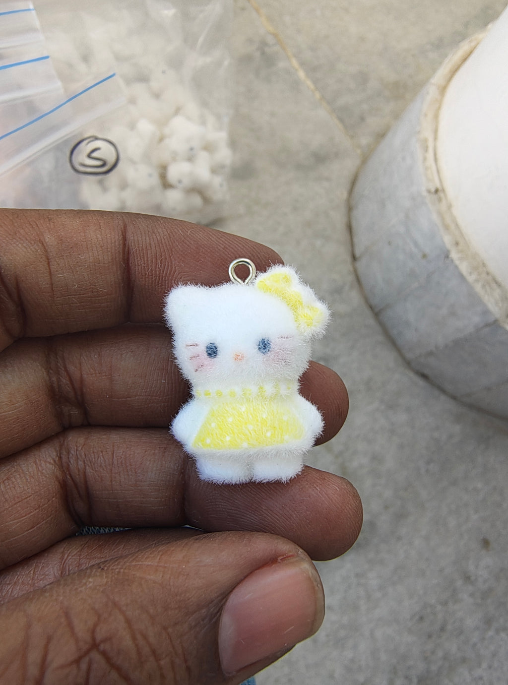 Hello kitty fur charm