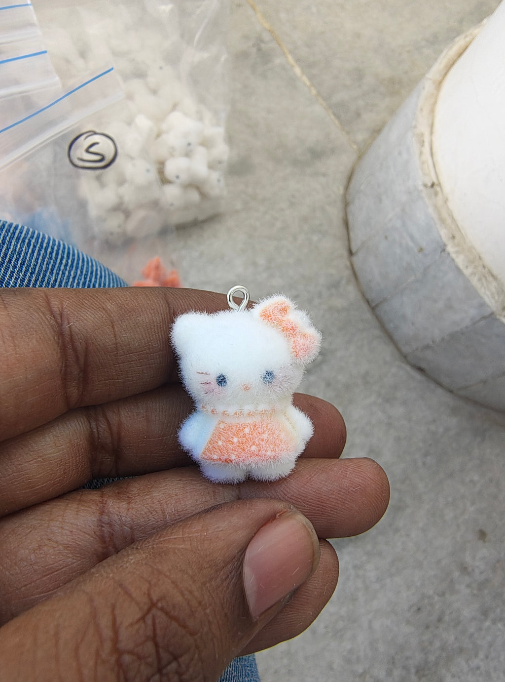 Hello kitty fur charm