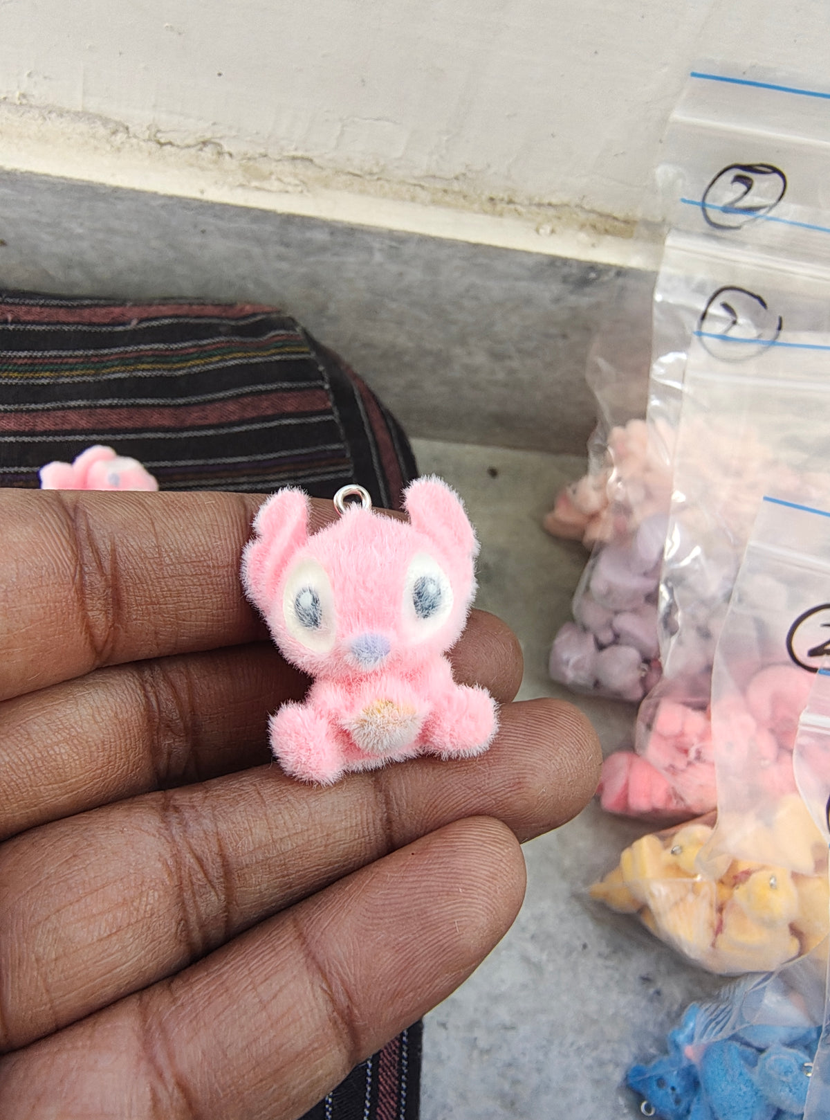 Pink snitch fur charm ( 3DC1013 )
