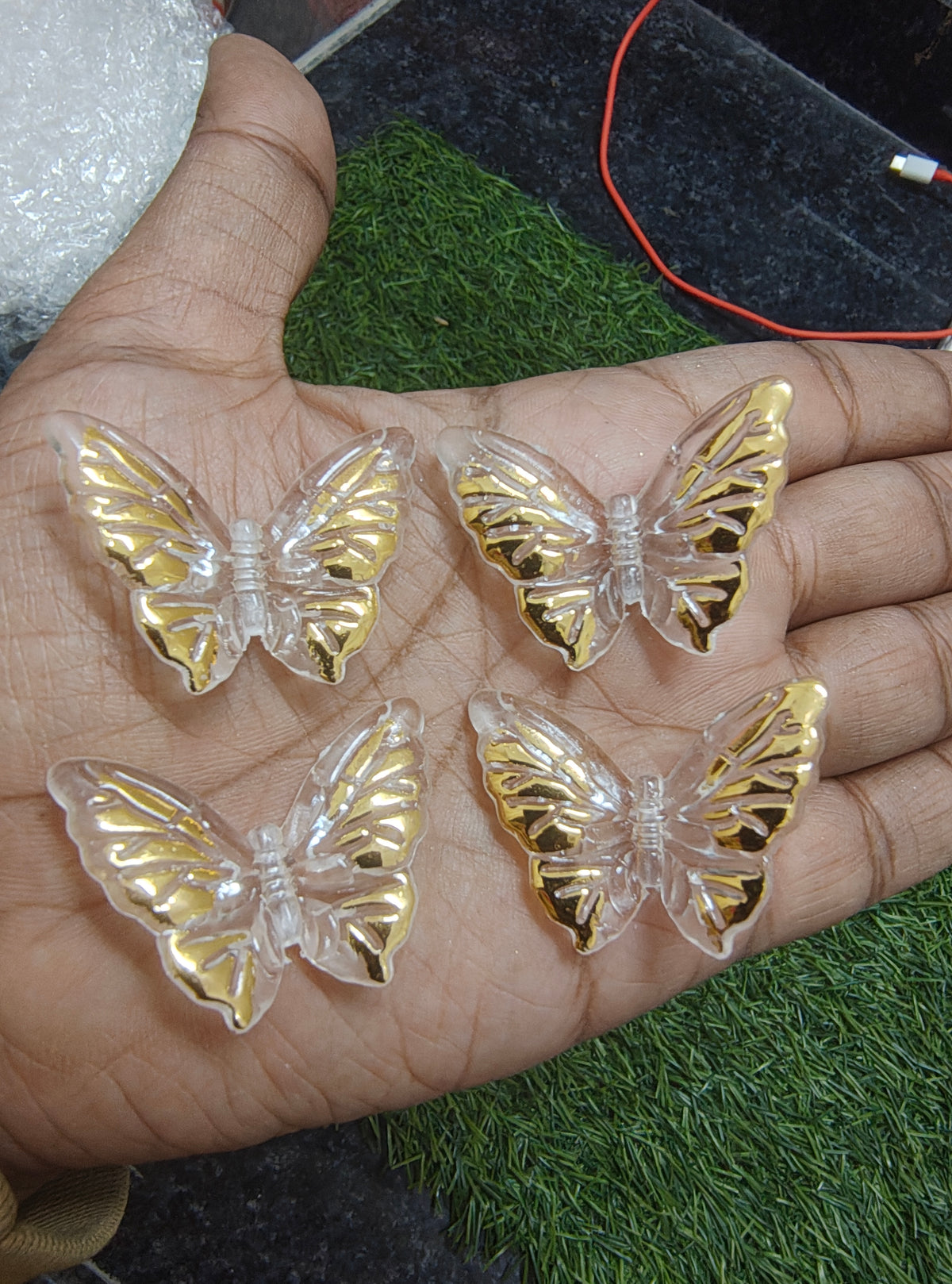 Acrylic golden shade butterfly (AB2076)