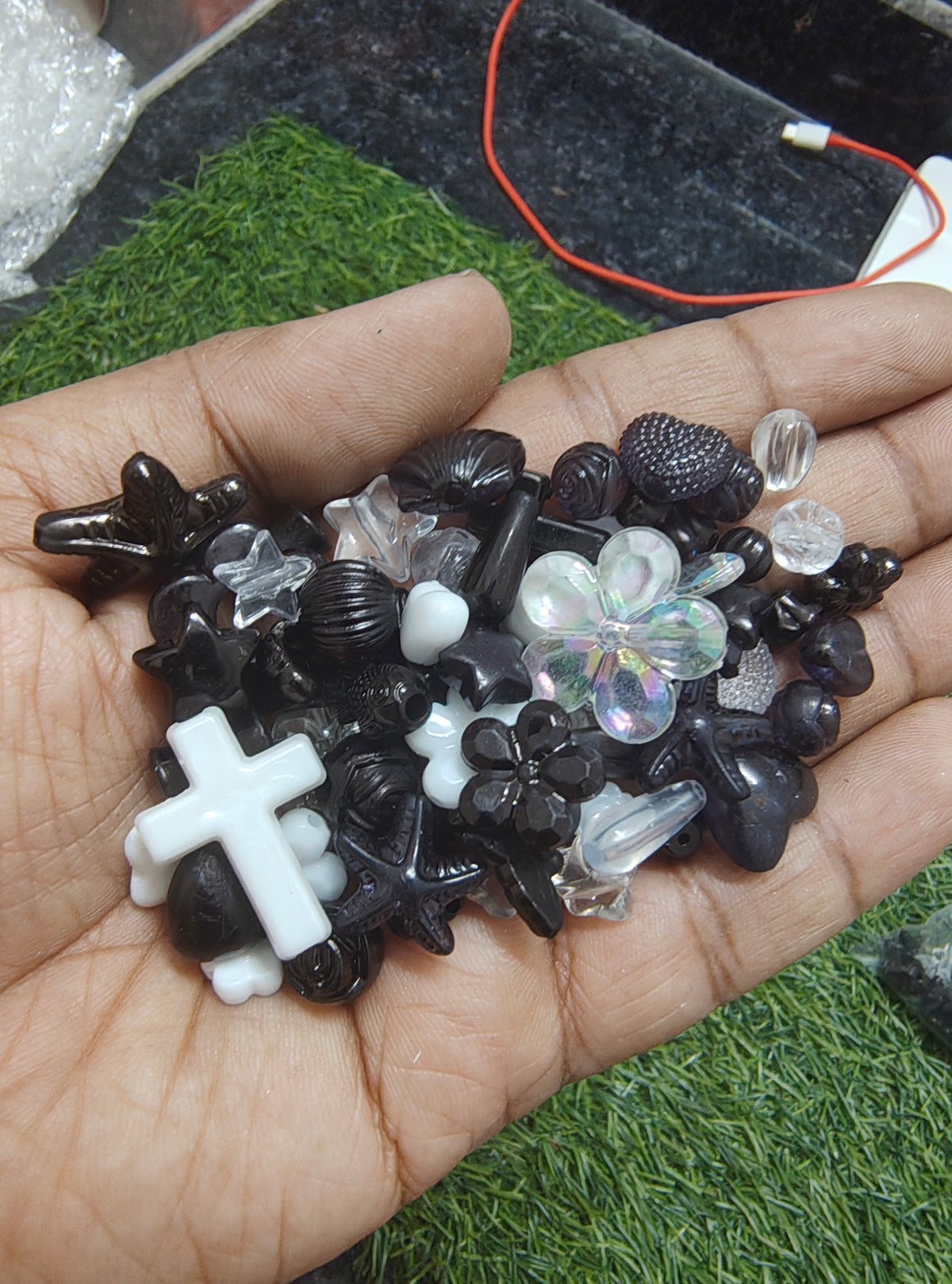 Mix design acrylic colour beads (AB2091)