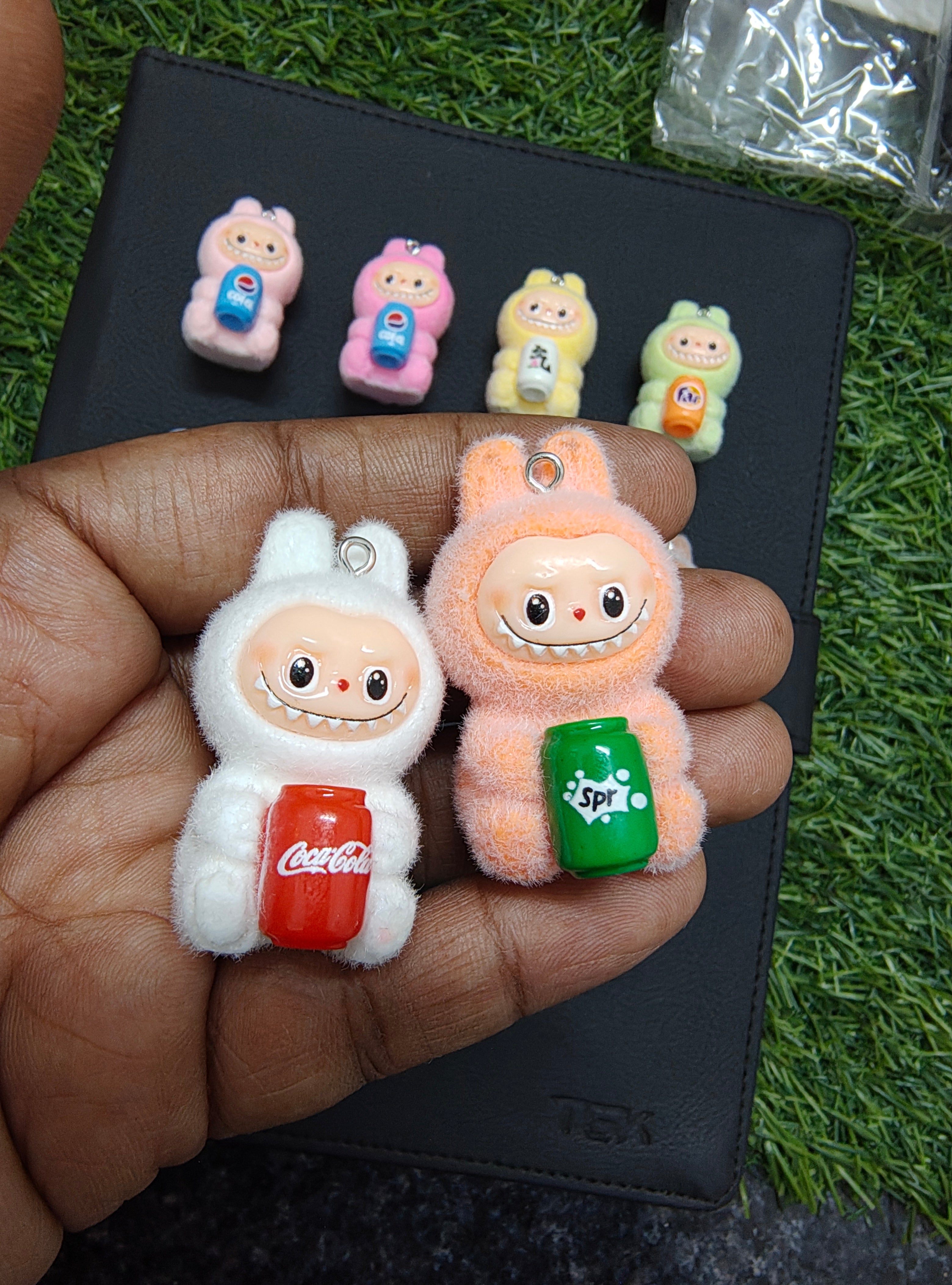 Labubu fur charm ( 3DC1011 )
