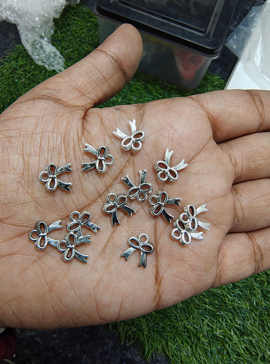 Small silver metal charm 6 design