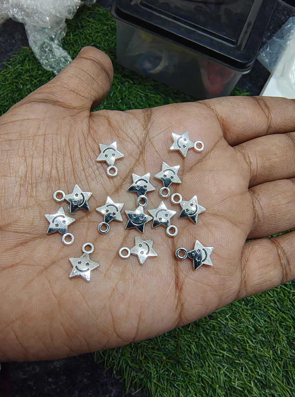 Small silver metal charms 7 design