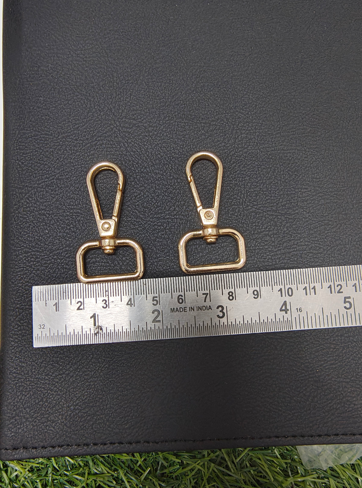 Rose gold shade lobster hook ( HK6025 )