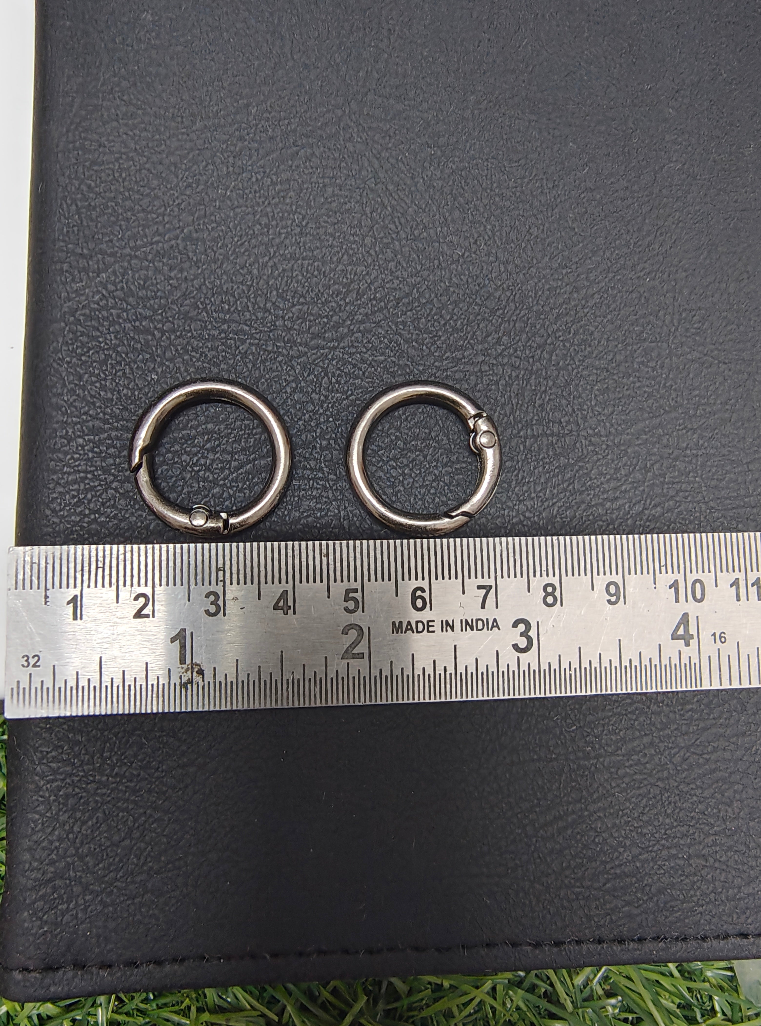 22mm black gun powder coated openable ring (BA1012)