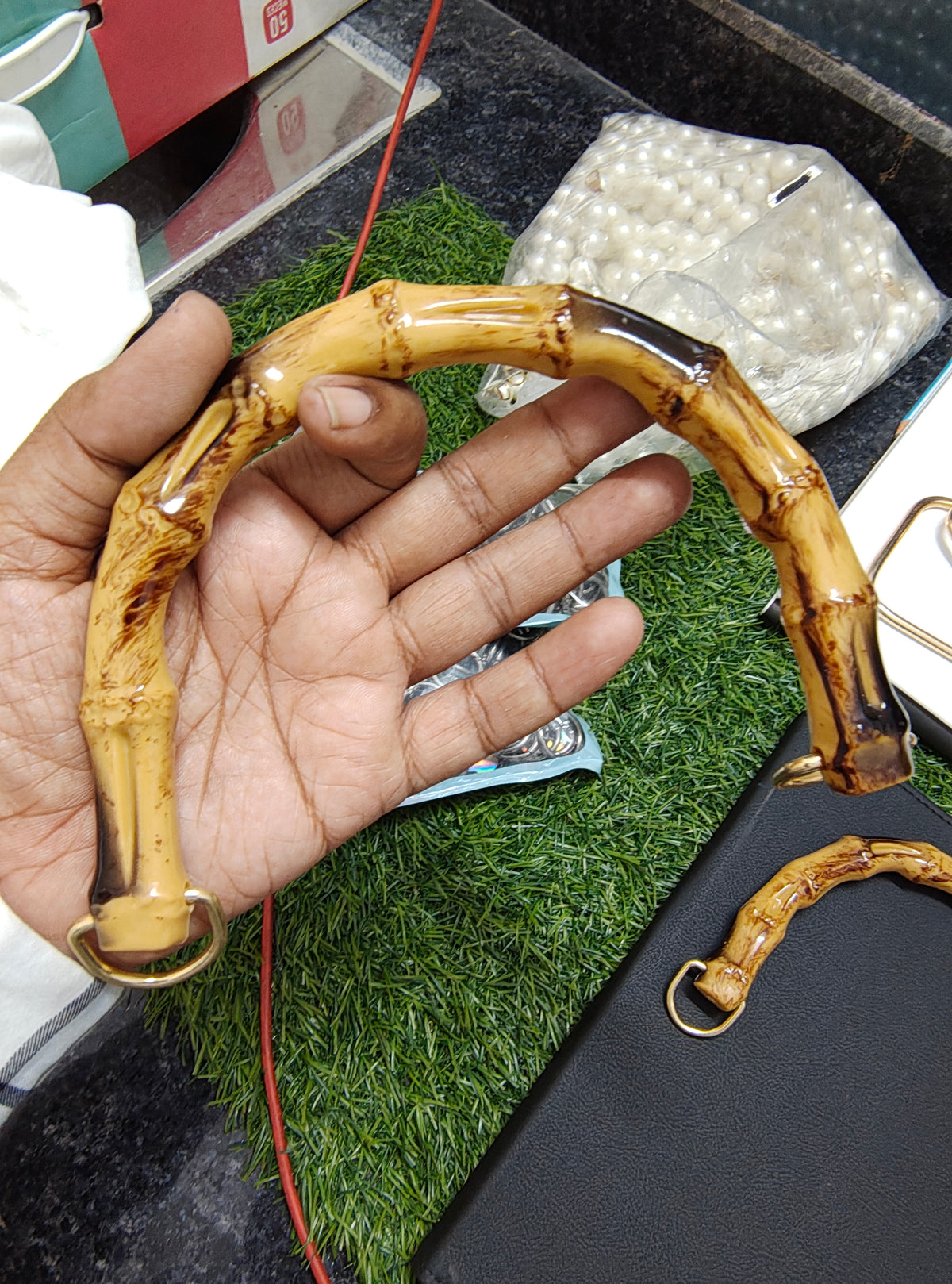 Wooden shade acrylic purse handle (BA1017)