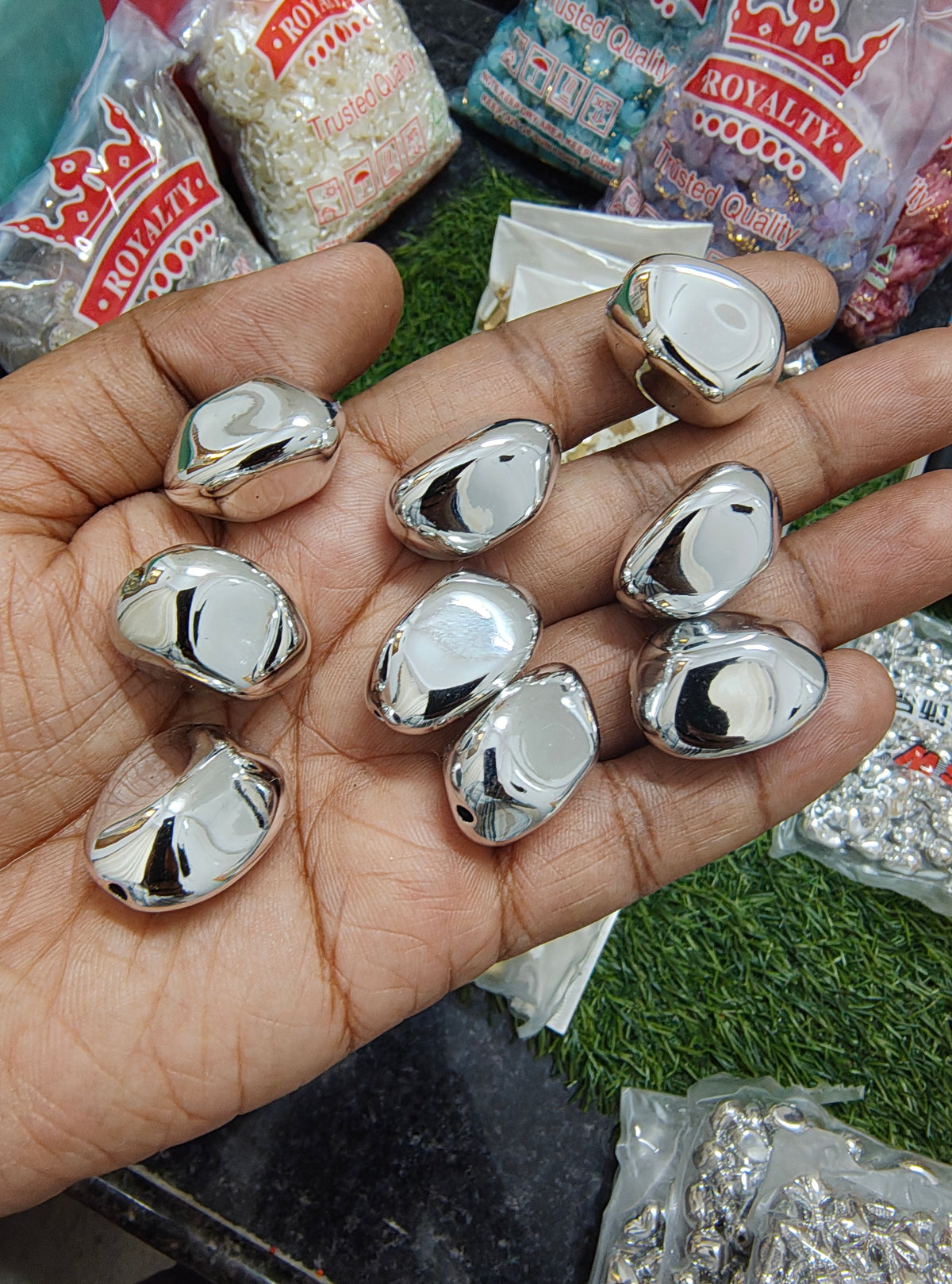 Uv acrylic silver beads (AB2094)