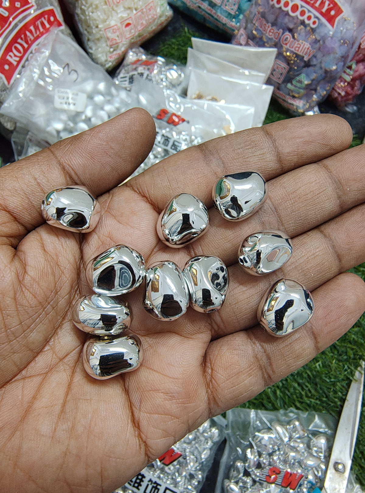 Uv acrylic silver beads (AB2094)