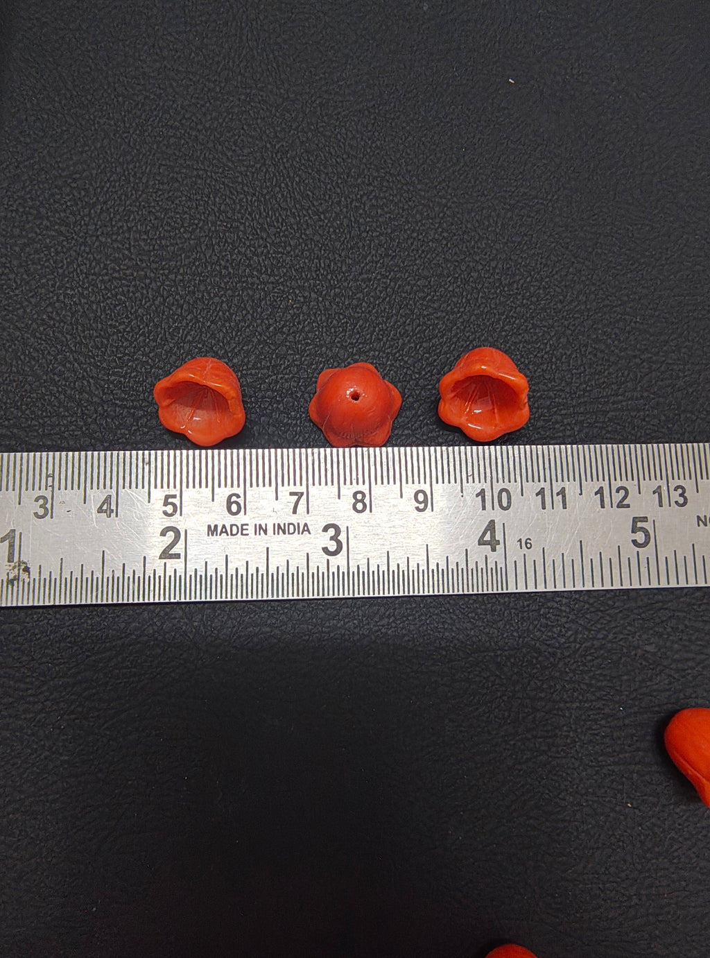 Orange glass big  tulip beads ( GB4026 )
