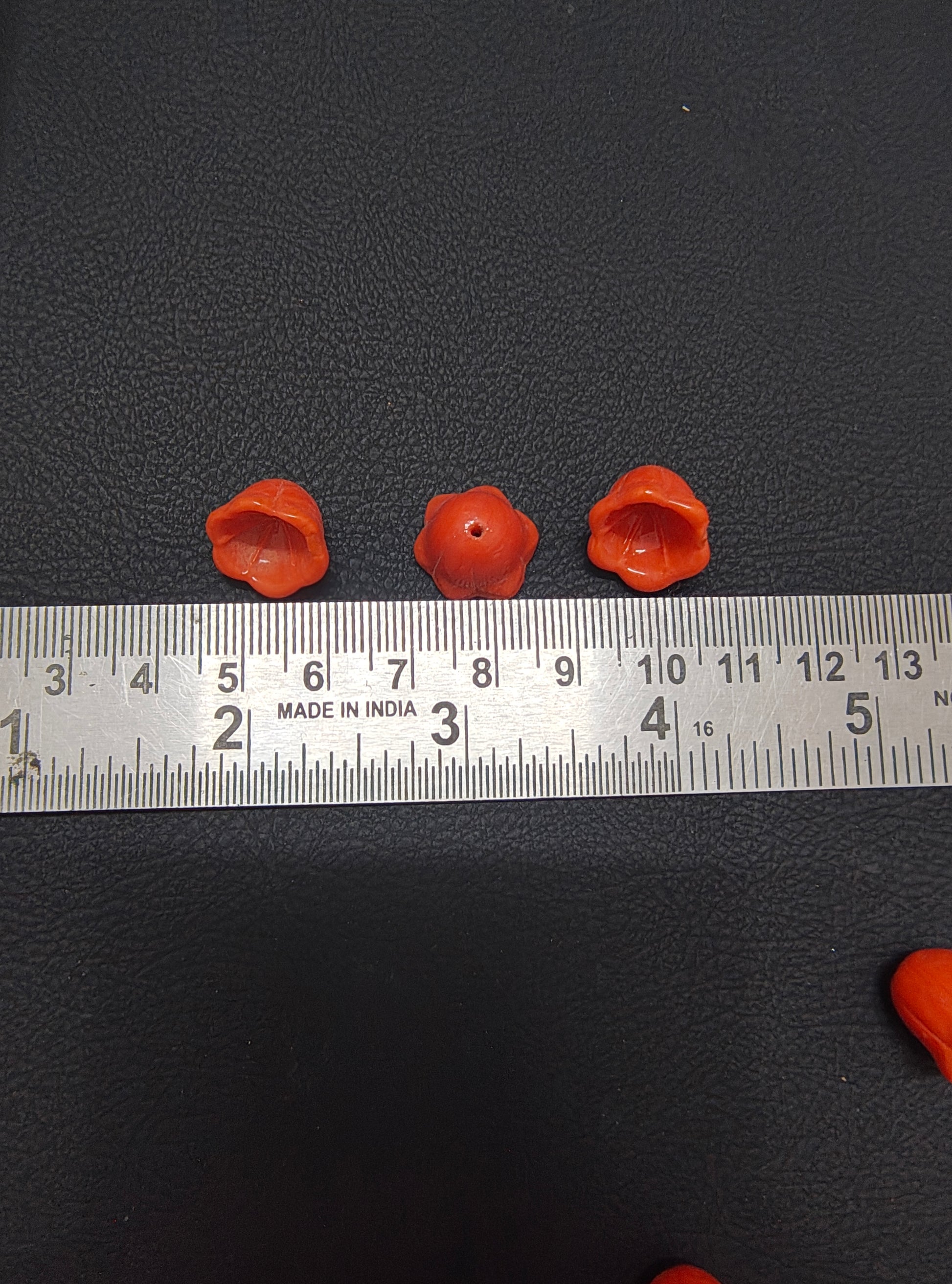 Orange glass big  tulip beads ( GB4026 )