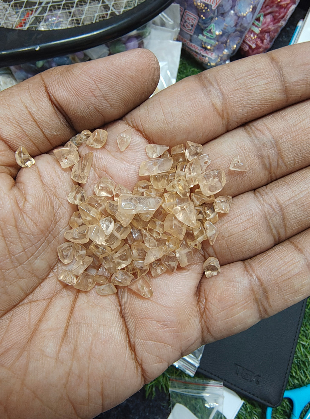 Glass chip beads ( GB4027 )