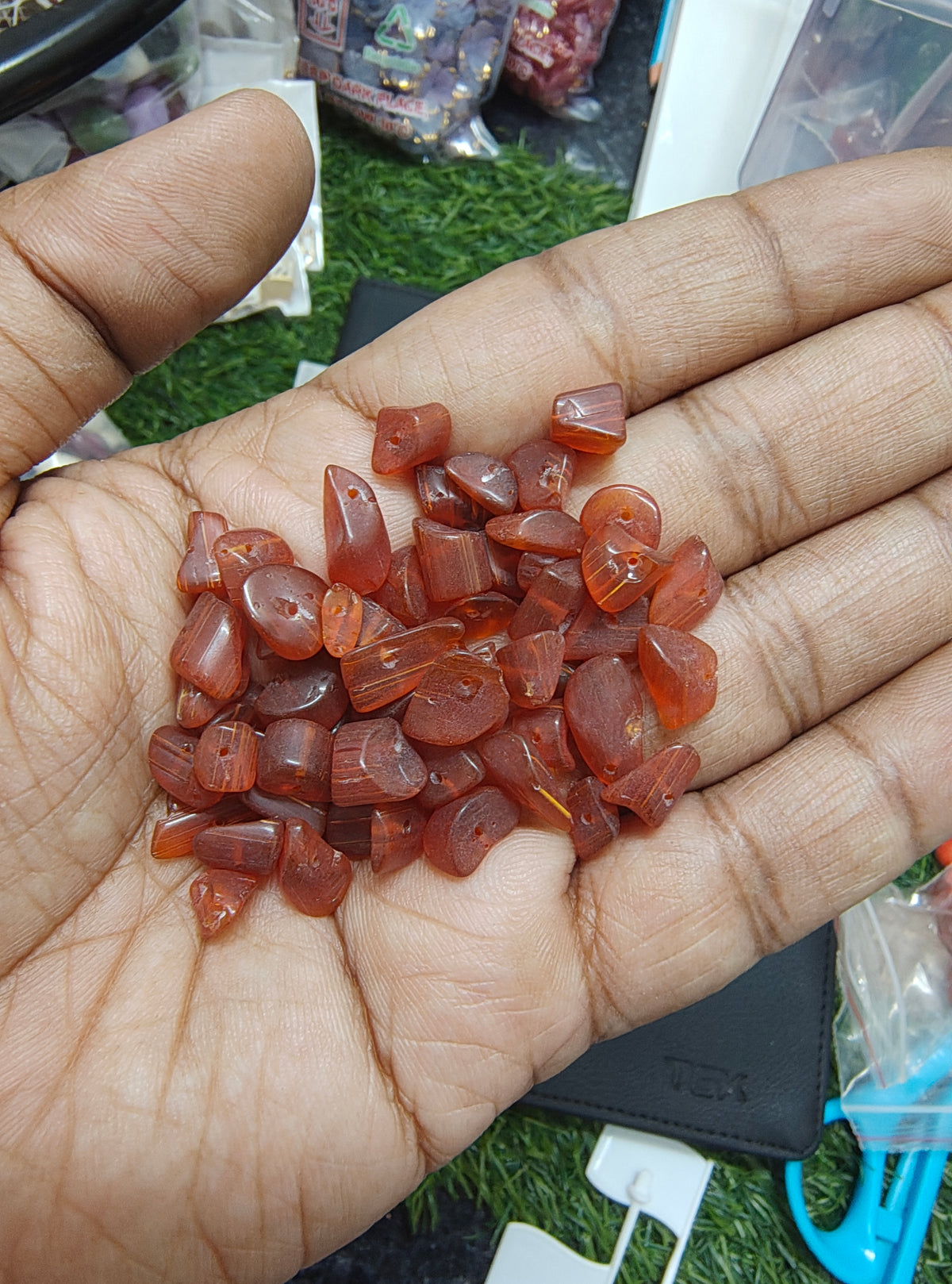 Glass chip beads ( GB4027 )