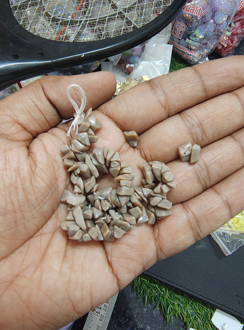 Glass chip beads ( GB4027 )