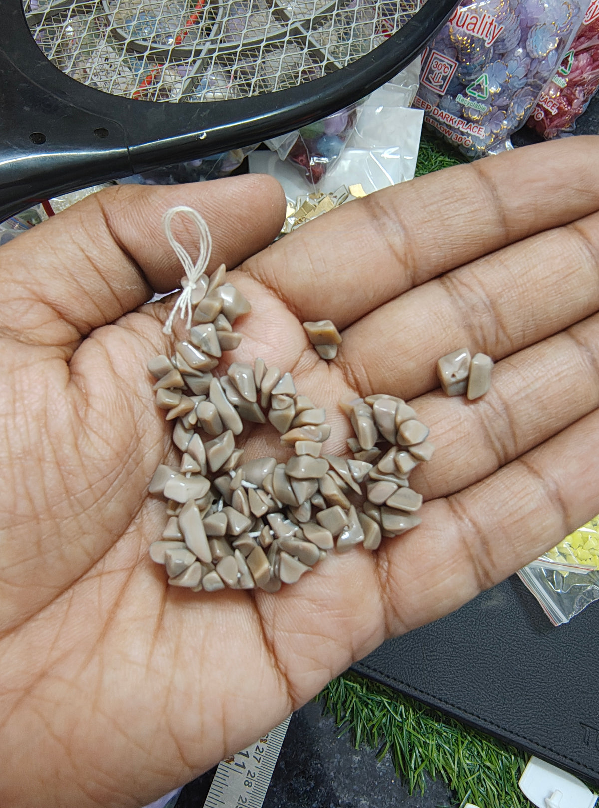 Glass chip beads ( GB4027 )