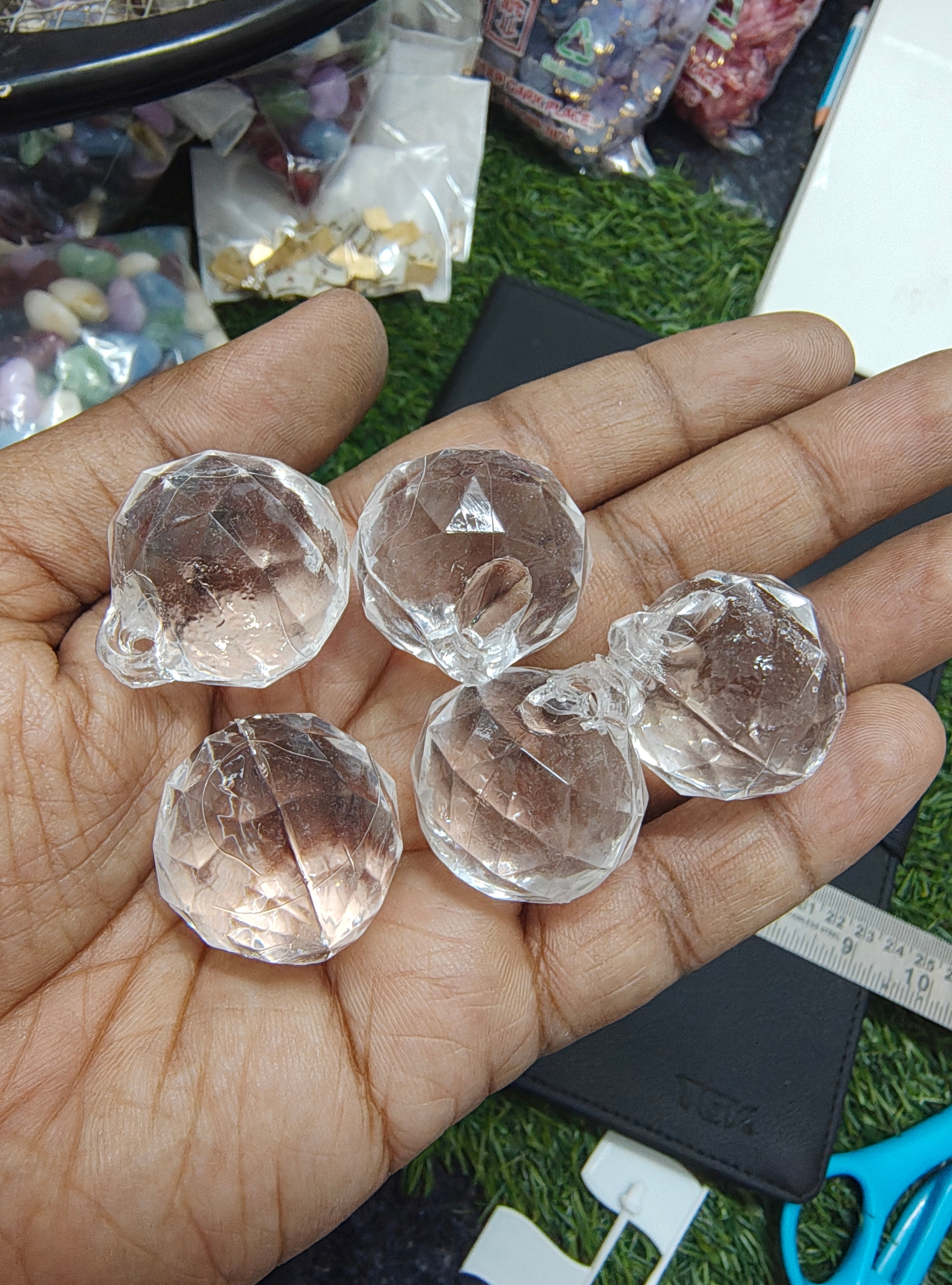 30mm round acrylic crystal ( OP1005 )