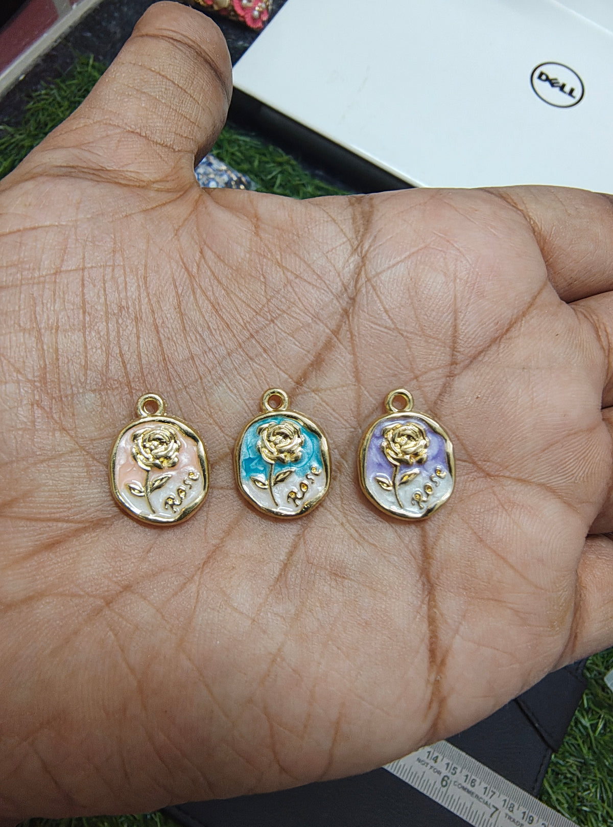 Rose enamal charm ( EC1100 )