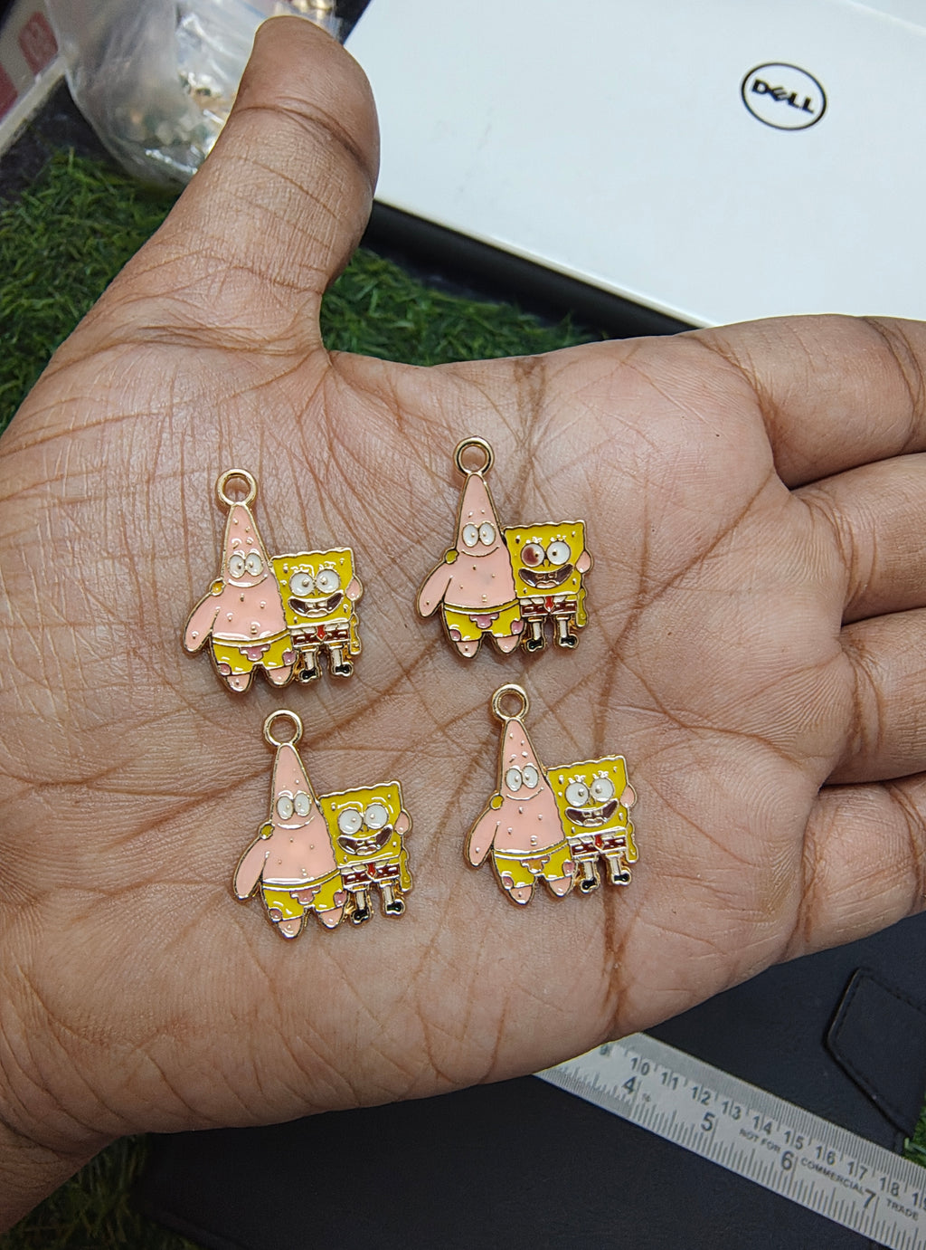 SpongeBob charm ( EC1103 )