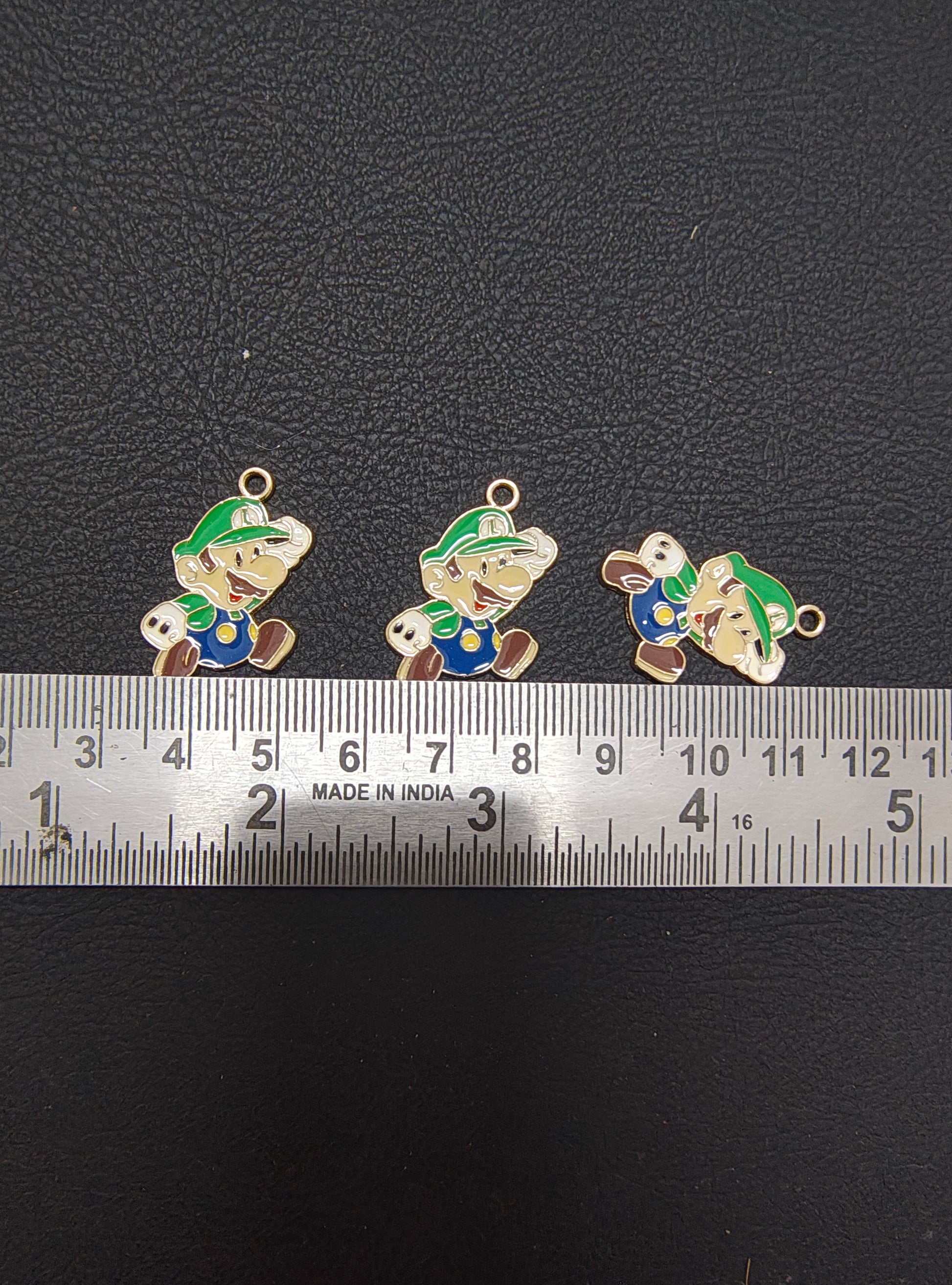 Mario charm ( EC1104 )
