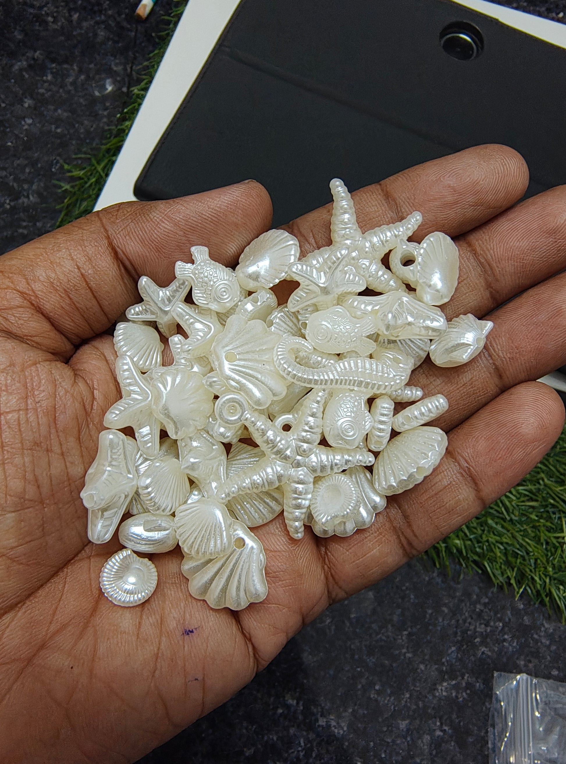 Mix design acrylic pearl beads ( APB3017 )